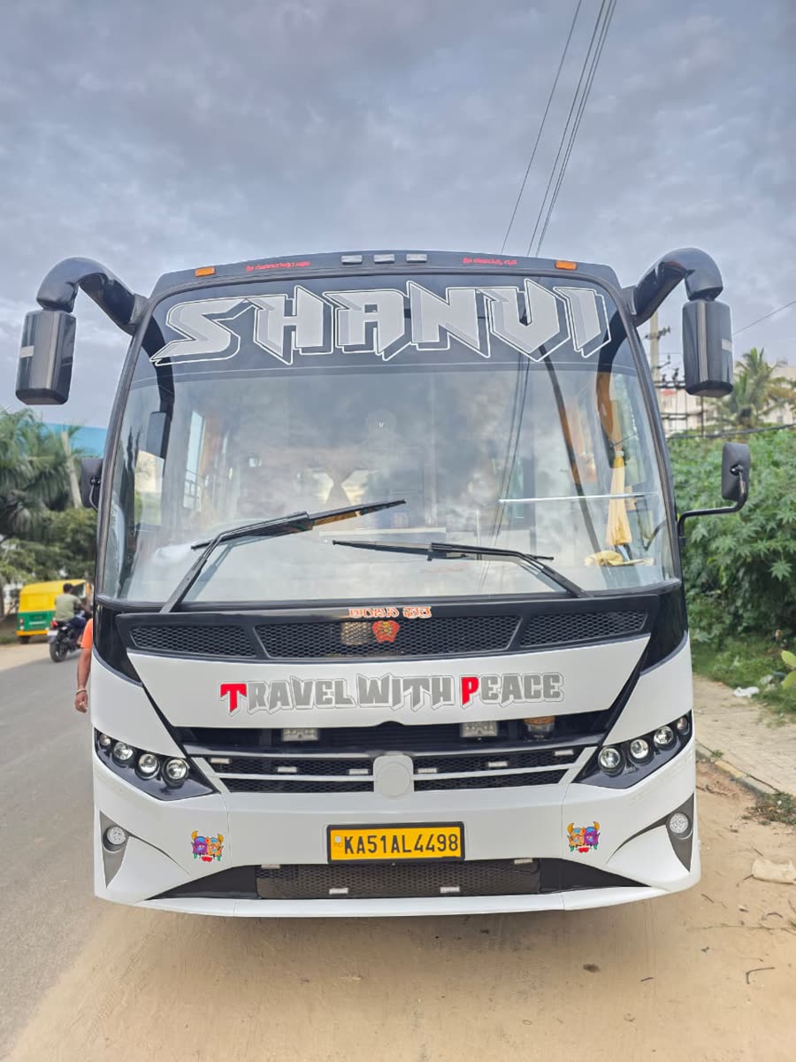 Luxury Bus, 49+1 Seater